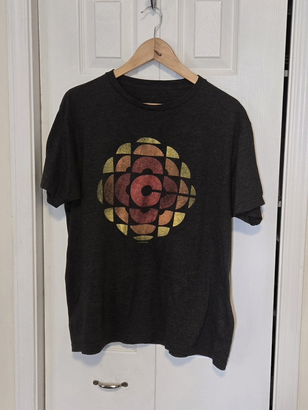 Women's Charcoal CBC Gem Logo Graphic Tee XL